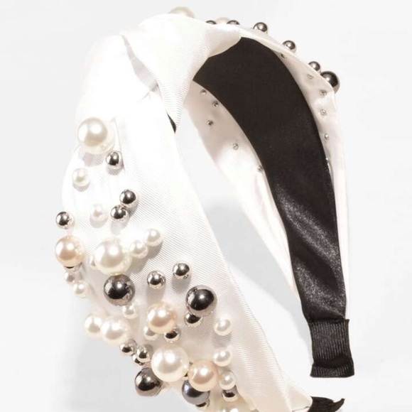 NWOT Etsy White with Vegan Pearls Headband OS main image 5
